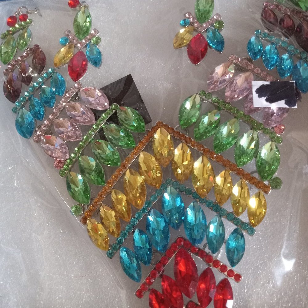 Women's Multicolored Rhinestone Necklace/Earrings Duo